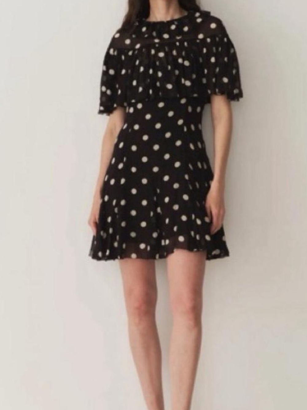 Doen polka dot shawl size small NWT